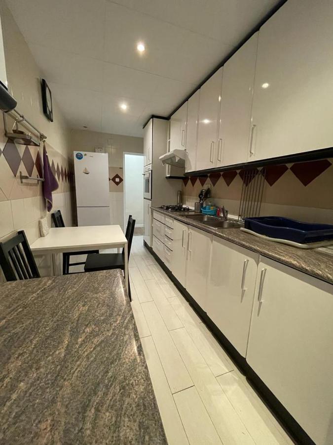 Urgel Habitaciones Barcelona Zewnętrze zdjęcie