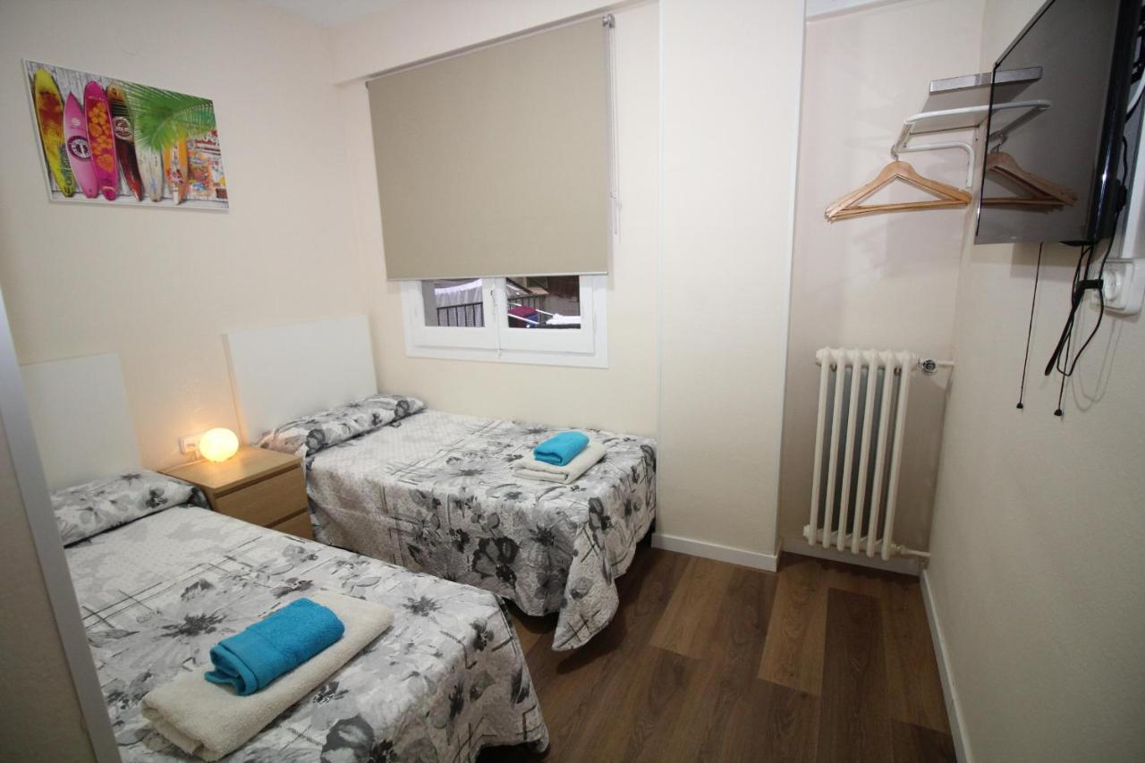 Urgel Habitaciones Barcelona Zewnętrze zdjęcie