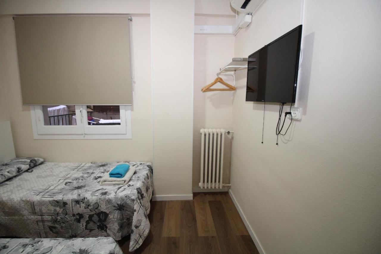 Urgel Habitaciones Barcelona Zewnętrze zdjęcie